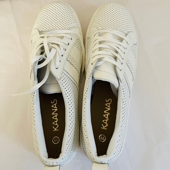 Kaanas White Leather sneaker size 11 - Picture 4 of 7
